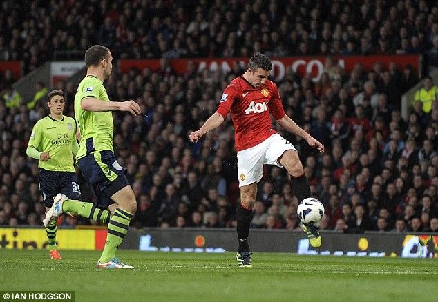 Robin van Persie Volley, 2013